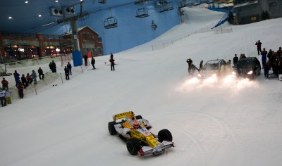 Renaut doing spins inside Ski Dubai