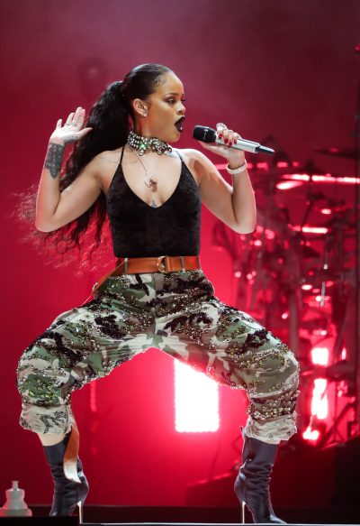 Concert, UAE, Rihanna